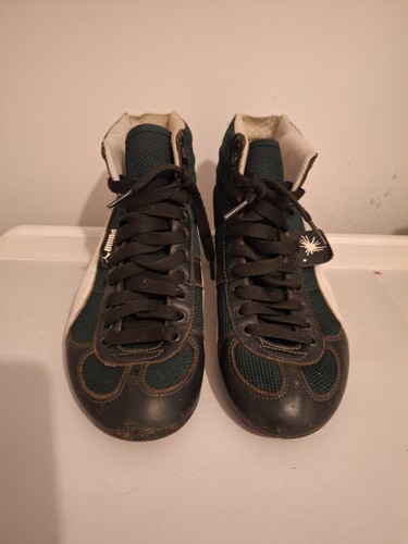 Vintage dark green and white